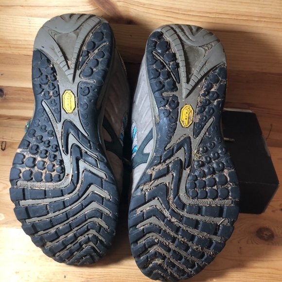 Merrell Women's Falcon Size 8 Hiking Shoes Running - Picture 10 of 12